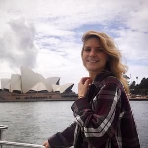 Meet your Posher, Natalie